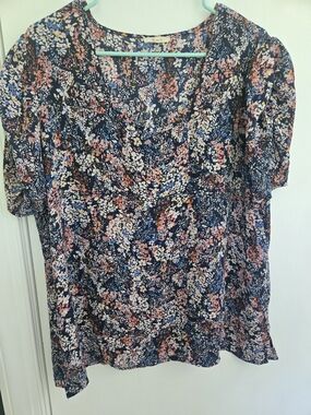 Maurices Navy Floral Puff-Sleeve Blouse with Pink & White Accents